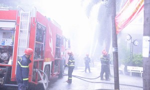 TPHCM: Thực tập phương án cứu nạn, cứu hộ tại Chung cư Đông Thuận