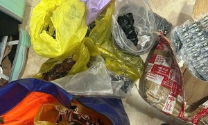 Khởi tố, bắt tạm giam 5 đối tượng về tội “Mua bán trái phép chất ma túy"