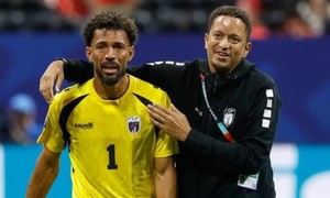 Mẹ của thủ môn Vozinha (Cape Verde) được cấp visa sang Mỹ xem World Cup