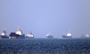 Iran mở đợt tấn công mới, nhắm mục tiêu vào sân bay và căn cứ của Mỹ tại Trung Đông