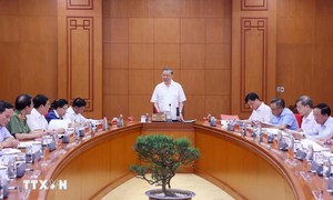 Không đánh đổi trật tự kỷ cương, công bằng xã hội, môi trường, giá trị văn hóa để lấy tăng trưởng kinh tế đơn thuần