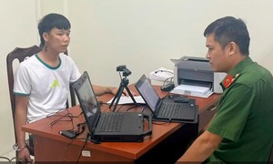 Tạm giữ 2 đối tượng ‘phê’ ma túy, nồng độ cồn cao ‘thông chốt’ tông cán bộ CSGT trọng thương