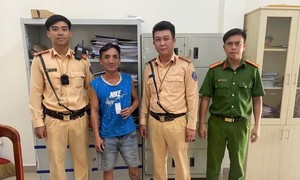 Phát hiện 3 tài xế xe đầu kéo dương tính với ma túy tại khu vực Cửa khẩu Mộc Bài
