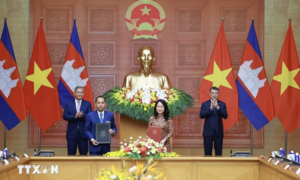 Việt Nam-Campuchia nghiên cứu xây dựng đặc khu kinh tế, khu kinh tế xuyên biên giới