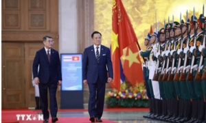 Thủ tướng Lê Minh Hưng chủ trì lễ đón chính thức Thủ tướng Thái Lan