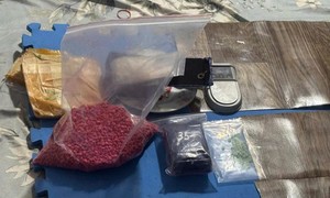 Quảng Trị: Bắt 3 đối tượng, thu hơn 7.000 viên ma túy hồng phiến và 2kg ma túy dạng đá
