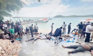 Lật cano chở khách ở Phú Quốc, nhiều người mất tích