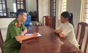 Nữ quái lừa đảo ra đầu thú sau 8 năm lẩn trốn truy nã