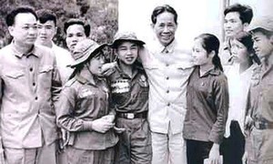 Bài 1: Tình đồng chí, nghĩa đồng bào vùng "Vành đai đỏ”