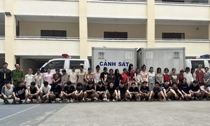 Triệt phá đường dây ma túy núp bóng thuốc lá điện tử Podchill