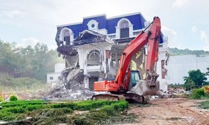 Miền Tây: Nhiều cơ sở, công trình lấn chiếm đất công gây bức xúc