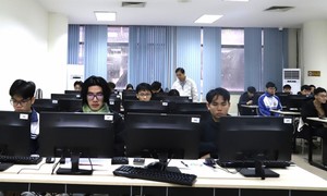 Đổi mới trong kỳ thi tốt nghiệp Trung học phổ thông: Thi trên máy tính