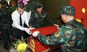 Tìm kiếm, quy tập hài cốt liệt sỹ tại Công viên Lê Thị Riêng: Bước đầu phát hiện 7 hài cốt liệt sĩ