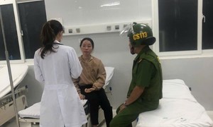 Cảnh sát 113 giải cứu người phụ nữ bị chồng bạo hành gây thương tích