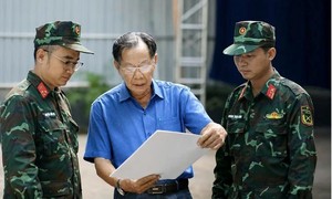 Những cuộc đợi chờ chưa bao giờ khép lại