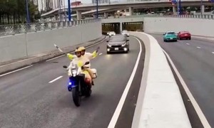 Video: CSGT mở đường gần 300km hỗ trợ đưa thai phụ từ Lâm Đồng đến TPHCM cấp cứu
