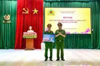 Nối dài tình đồng đội từ mô hình "Con nuôi Công an xã"