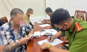Công an TPHCM tích cực hỗ trợ công dân bị trục xuất hòa nhập cộng đồng