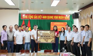 Ban Chuyên đề Công an TPHCM làm việc với phường Tân Châu, xã Tân An của tỉnh An Giang