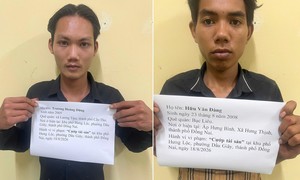 Bắt nhóm đối tượng dùng dao tấn công người đi đường cướp tài sản
