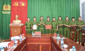 Khen thưởng các đơn vị bắt đối tượng trong vụ giết người, cướp tài sản tại Campuchia