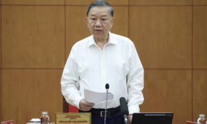 Chỉ nghiên cứu đưa vào Điều lệ Đảng những vấn đề đã tổng kết, kiểm nghiệm, có tính nguyên tắc, nền tảng