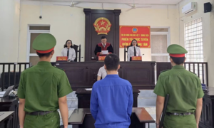 Tổ chức sử dụng ma túy có cả người chưa thành niên, bị cáo lãnh 8 năm tù