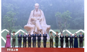 Tổng Bí thư, Chủ tịch nước Tô Lâm dự Lễ khánh thành Tượng đài “Bác Hồ với ngày hội non sông”