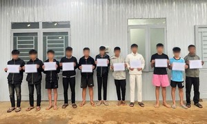 Khởi tố 5 bị can trong vụ cố ý gây thương tích, sử dụng trái phép vũ khí quân dụng