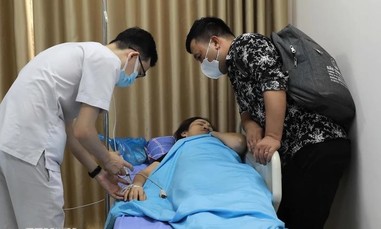 Vĩnh Phúc: Hơn 200 công nhân nhập viện nghi ngộ độc thực phẩm