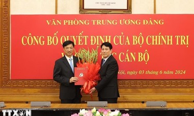 Bộ Chính trị điều động Thượng tướng Nguyễn Duy Ngọc làm Chánh Văn phòng Trung ương Đảng
