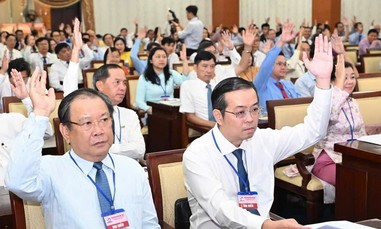 Phiên làm việc thứ nhất Đại hội đại biểu lần thứ I Hội Nhà báo TPHCM