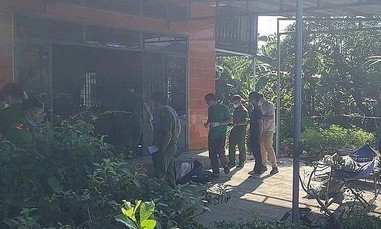 Cháy nhà lúc rạng sáng ở Gia Lai, hai cha con tử vong