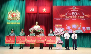 Công an TPHCM trang trọng tổ chức Lễ kỷ niệm 80 năm Ngày truyền thống của 5 lực lượng then chốt