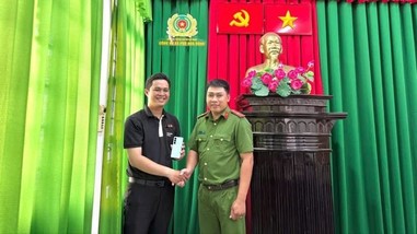 Công an xã Phú Hòa Đông: Khám phá nhanh vụ trộm, trao trả tài sản cho người dân