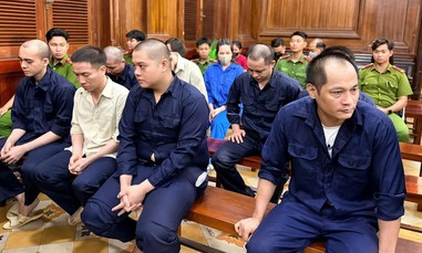 Chủ cửa hàng xe máy “hô biến” 500 xe gian thành xe mới, chiếm đoạt hơn 15 tỷ đồng