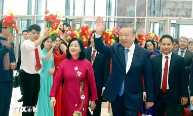 Các đồng chí lãnh đạo Đảng, Nhà nước dự khai mạc Đại hội đại biểu toàn quốc MTTQVN lần thứ XI
