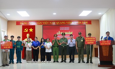 TPHCM: Khai thác triệt để “mắt thần” để xử lý các đối tượng dán quảng cáo bẩn