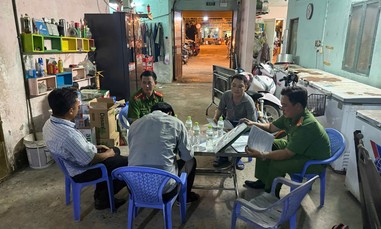 Công an xã Hưng Long kiểm tra, rà soát địa bàn, phát hiện 6 đối tượng dương tính ma túy
