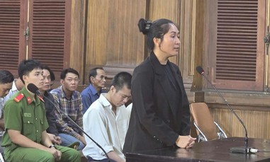 "Nổ" có quan hệ để lừa “chạy” tại ngoại, 3 bị cáo lãnh án tù