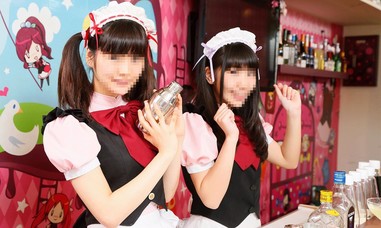 Dễ biến tướng từ mô hình "maid café”
