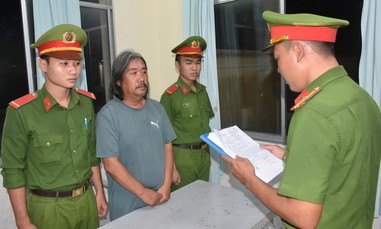 Khởi tố đối tượng tạt xăng rồi phóng hoả khiến 2 người tử vong