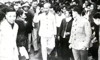 Bài 1: Ba mươi năm để thực hiện tâm nguyện của đồng bào cả nước