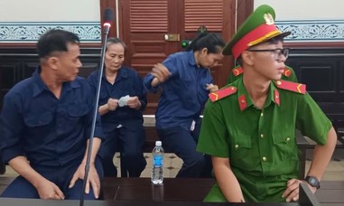 Làm giả hàng loạt giấy tờ nhà đất, xe ô tô để lừa đảo chiếm đoạt hơn 14,6 tỷ đồng