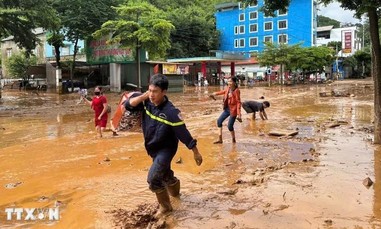 Mưa lớn, sạt lở đất, lũ quét gây thiệt hại lớn tại nhiều tỉnh miền núi phía Bắc