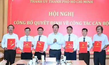 Bổ sung 6 cán bộ cho Ban Nghiên cứu phát triển TPHCM