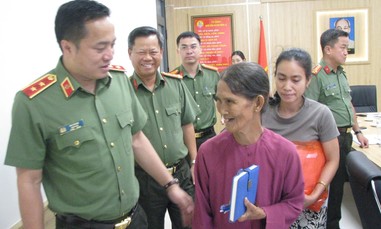 Trung tướng Mai Hoàng, Giám đốc Công an TPHCM tiếp công dân