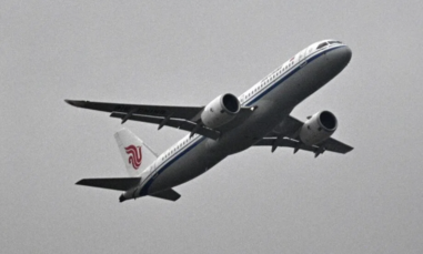 Máy bay C919 của Trung Quốc thực hiện chuyến bay thương mại quốc tế đầu tiên