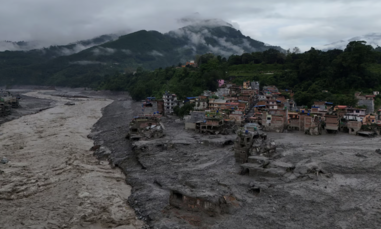 Lũ quét kinh hoàng ở biên giới Nepal - Trung Quốc, hơn 700 người chết và mất tích