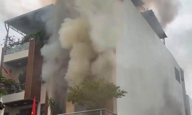 Vụ cháy nhà khiến 2 người tử vong tại Khánh Hòa: Nghi do sạc điện thoại trên giường dẫn đến chập điện
